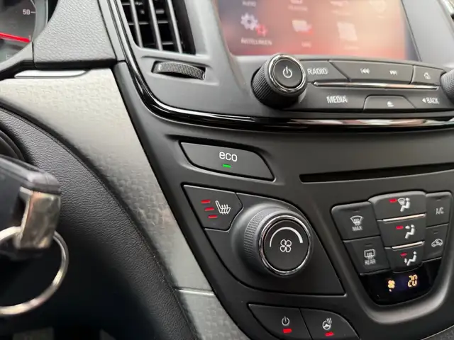 Opel Insignia view 22