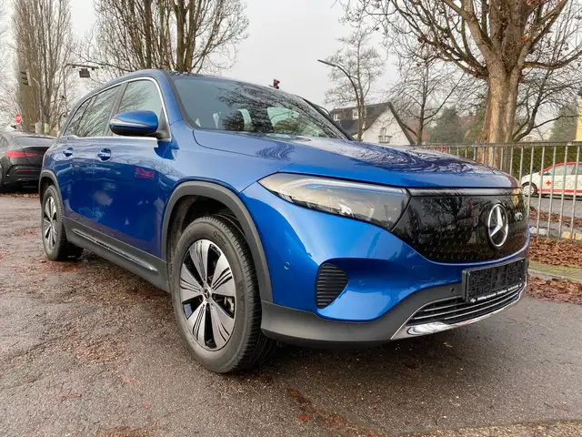 Mercedes-Benz EQB 300 4M *Progressive Advanced/LED/Totw/Spur*