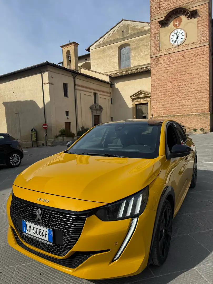 Peugeot 208 5p 1.6 bluehdi GT Line s&s 100cv Gold - 1