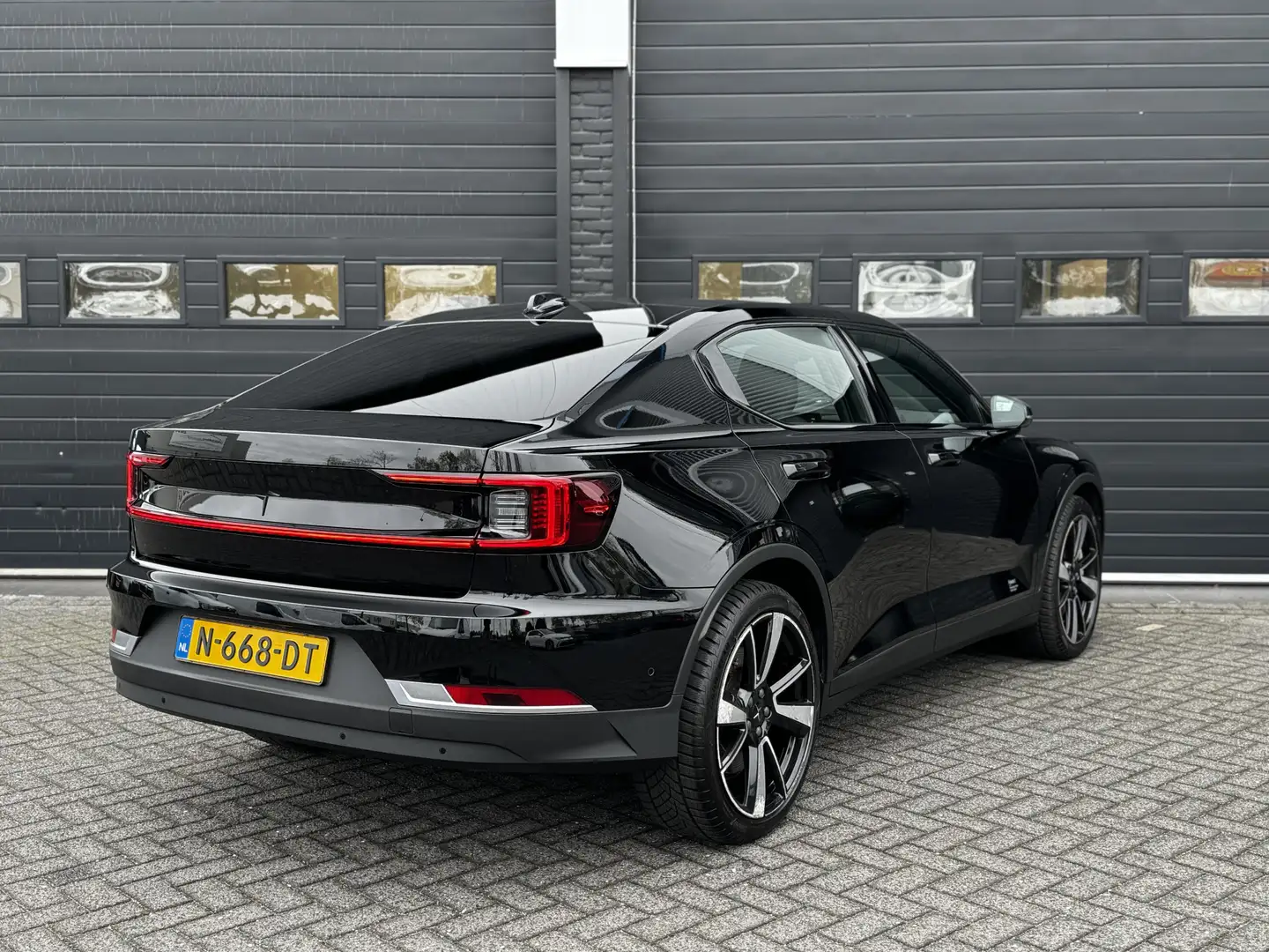 Polestar 2 Long Range Dual Motor 78 kWh | Pilot Plus | 360 Ca Zwart - 2
