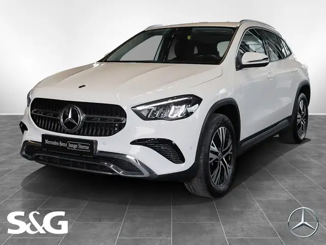 Mercedes-Benz GLA 200 KAMERA+SPURHALTE+CARPLAY+MBUX+LED+18"