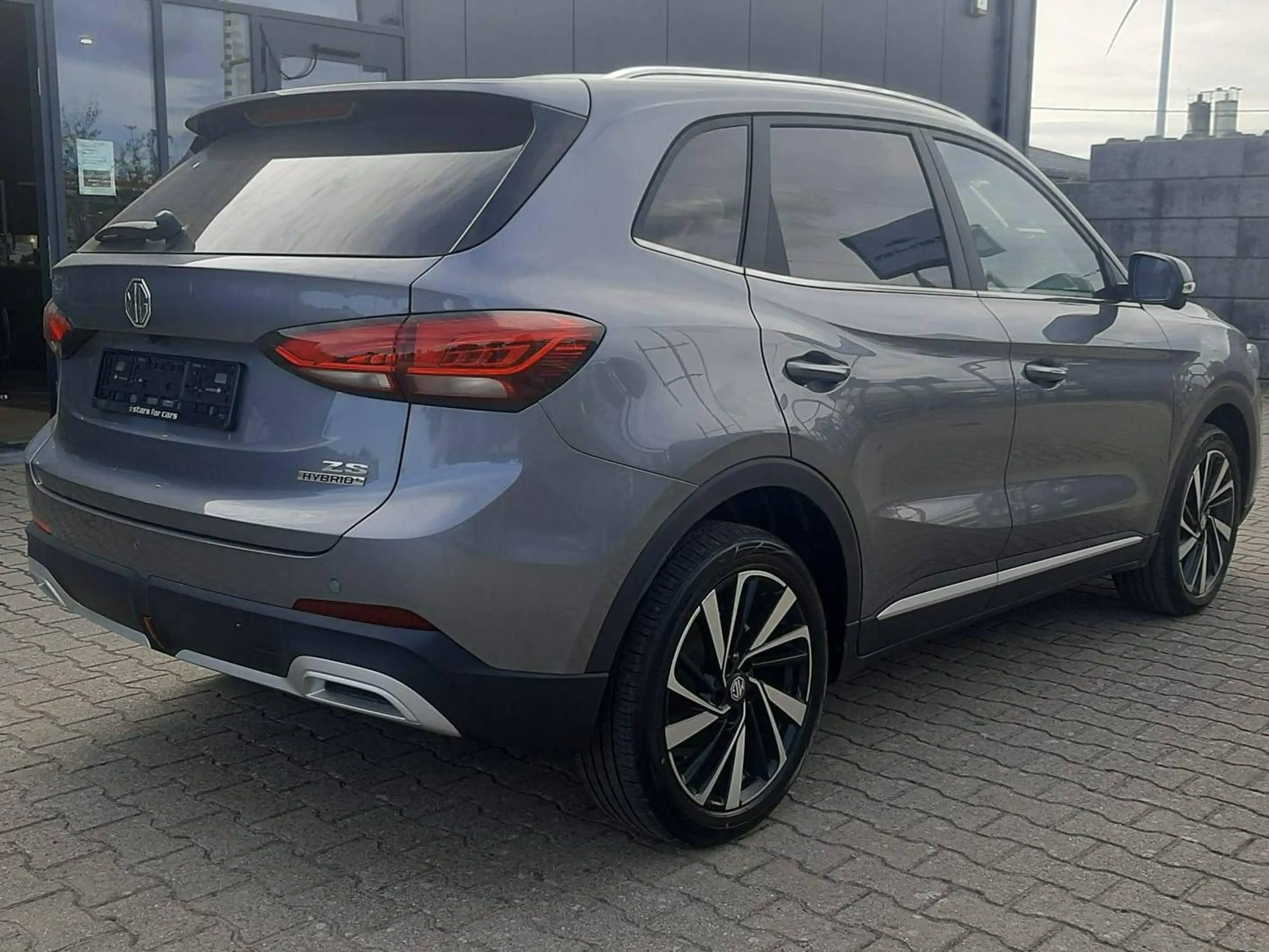 MG ZS 1.5 Hybrid+ Luxury - 08/2026 - 15 km - 7j garantie! — photo 4