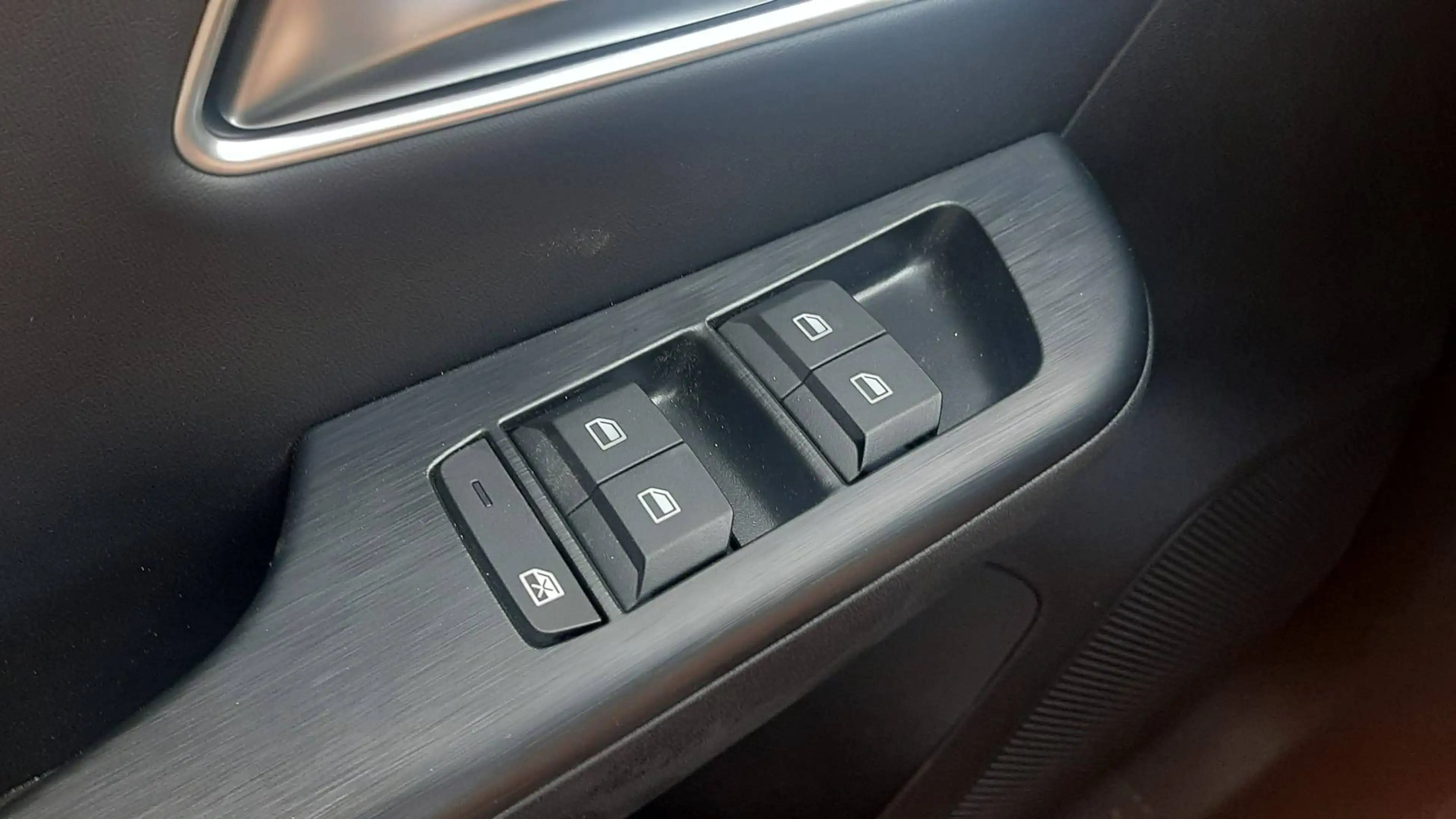 MG ZS 1.5 Hybrid+ Luxury - 08/2026 - 15 km - 7j garantie! — photo 26