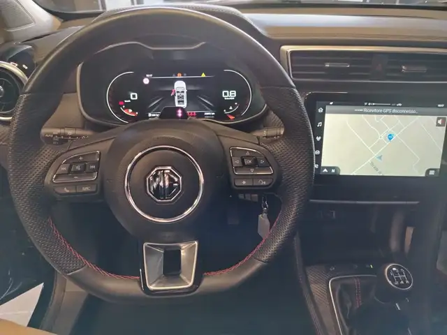 MG ZS view 9