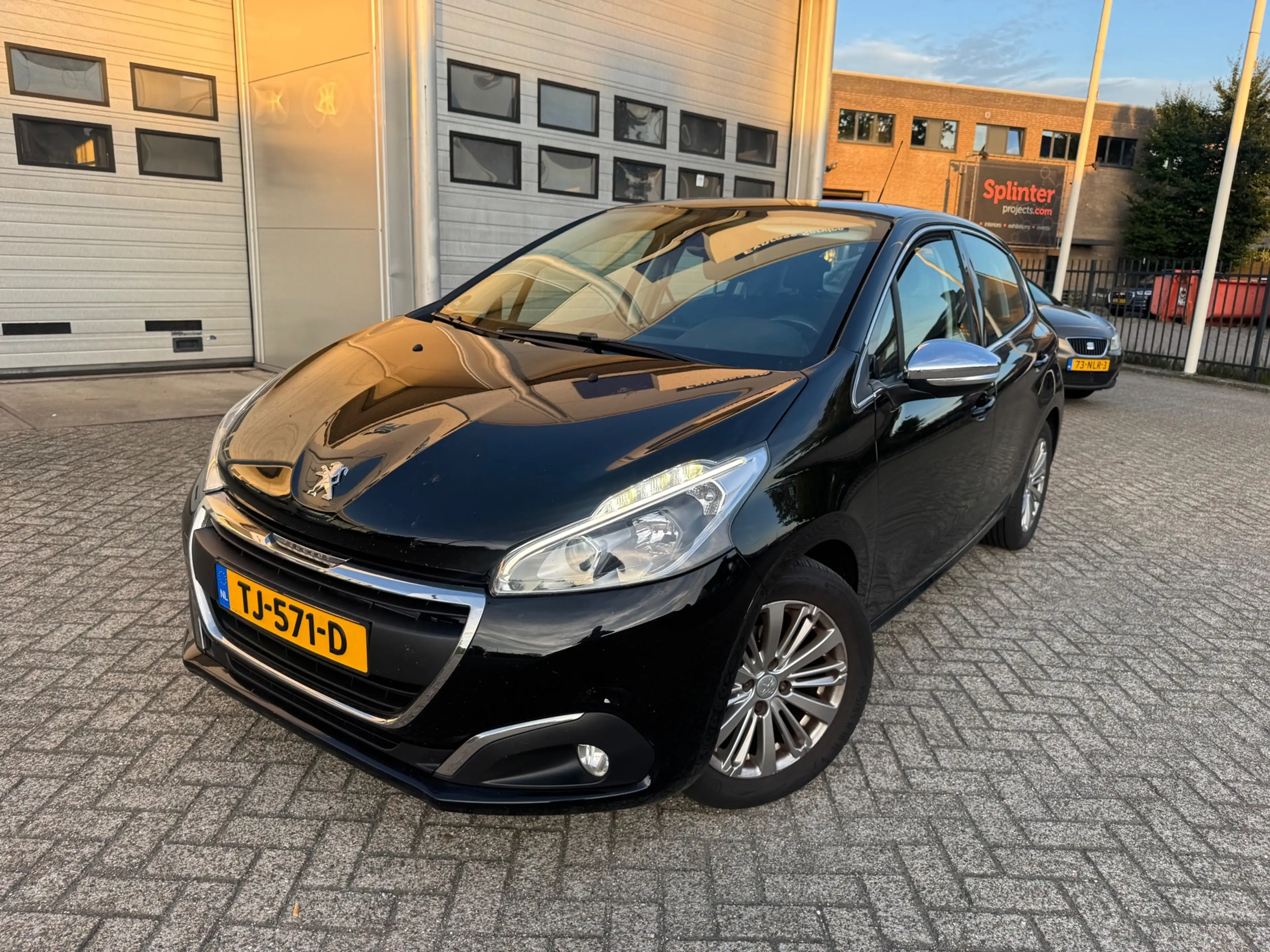 Peugeot 208 1.2 PureTech GT-line Airco,Navi, Pdc — photo 4