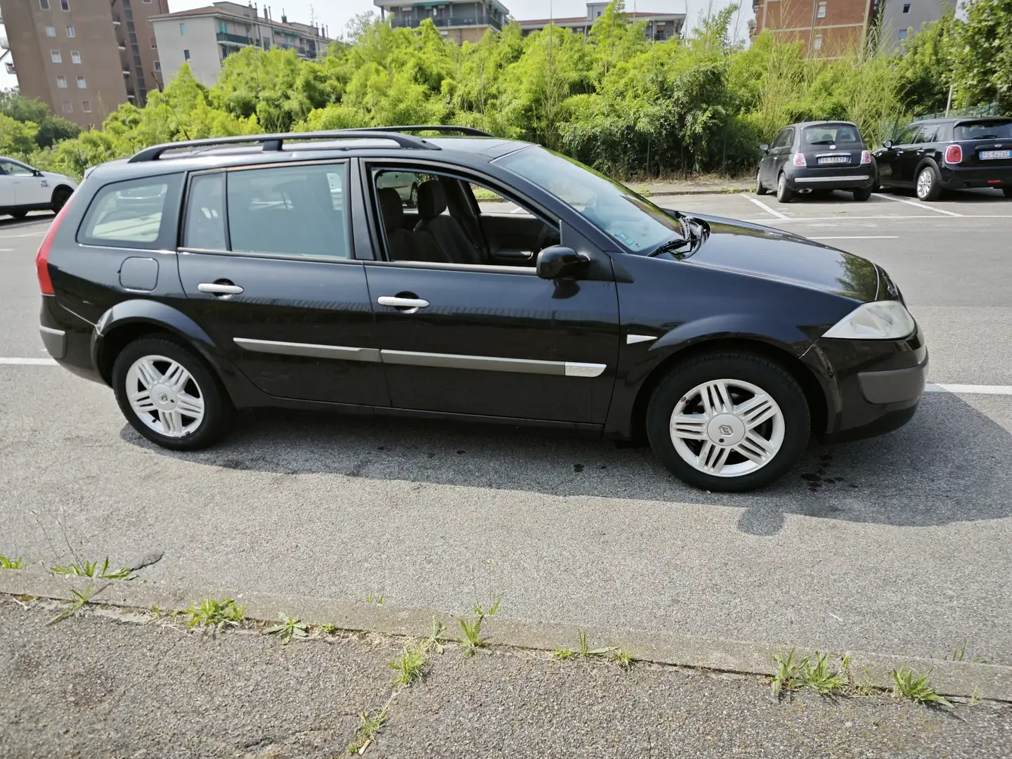 Renault Megane Grandtour 1.9 dci Luxe Dynamique 120cv - 2