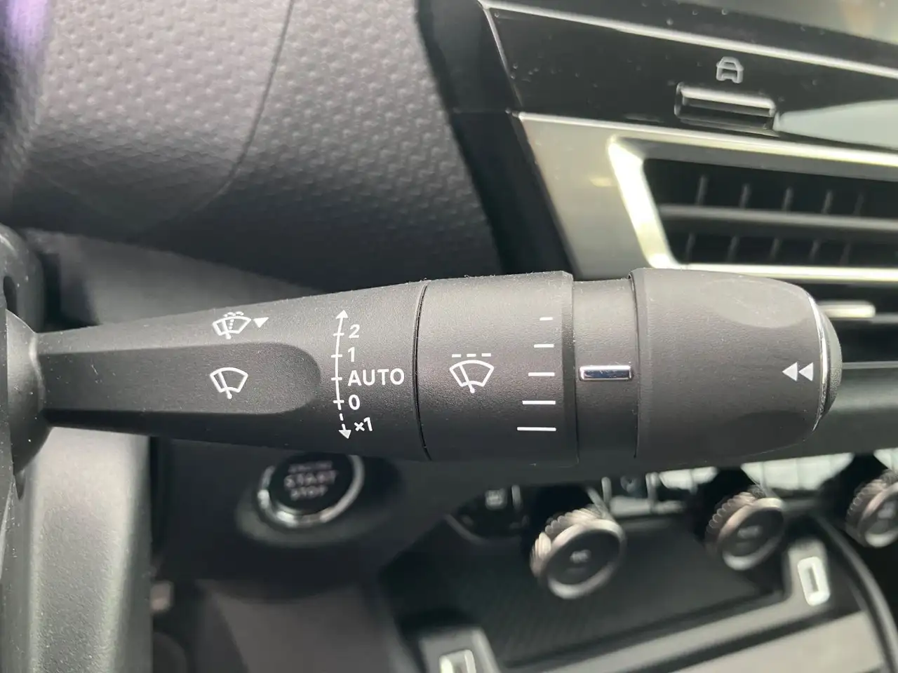 Citroen C4 Berline — photo 21