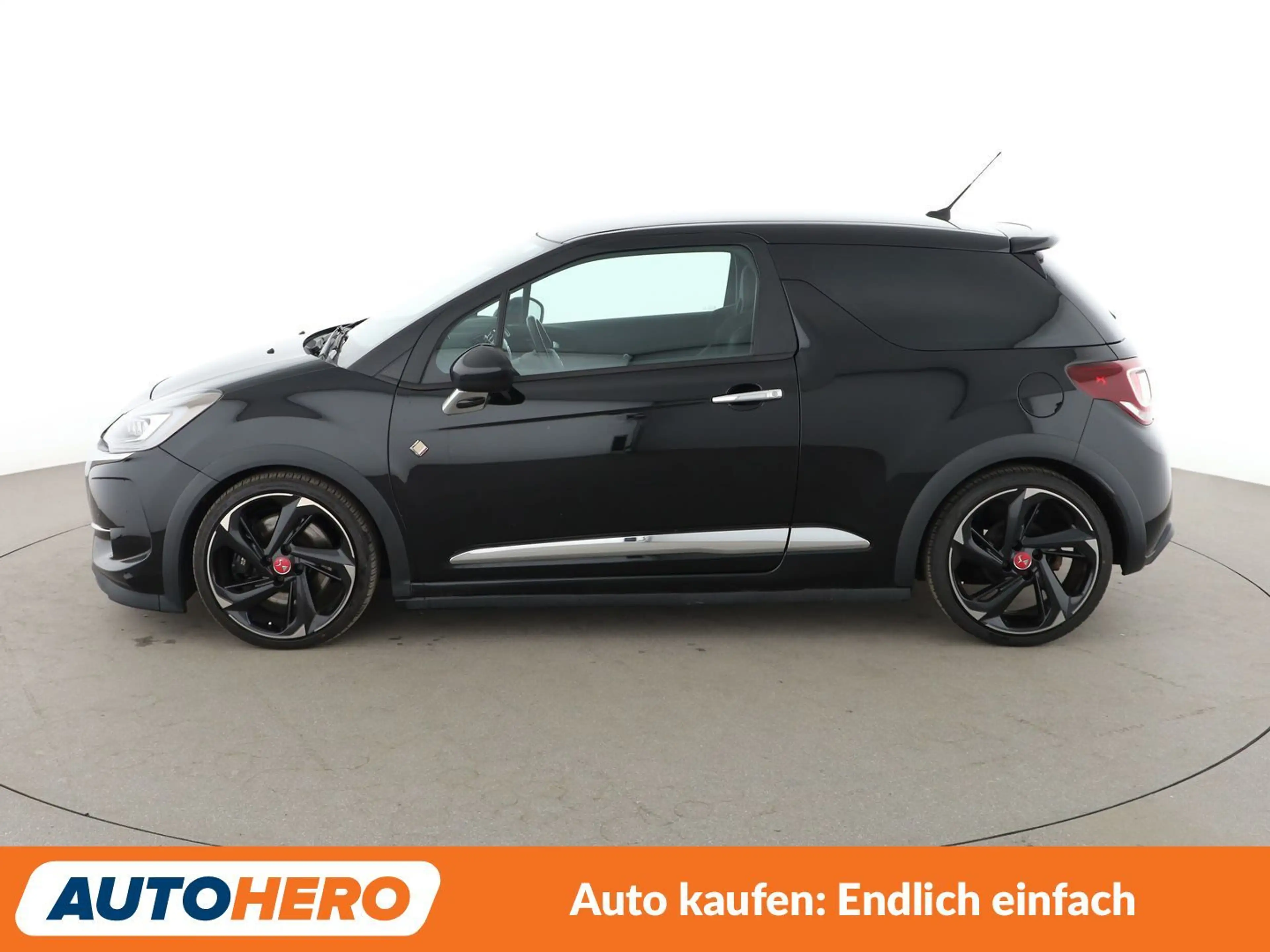 Citroen DS3 1.6 THP Performance*NAVI*CAM*PDC*ALU*KLIMA* — photo 3