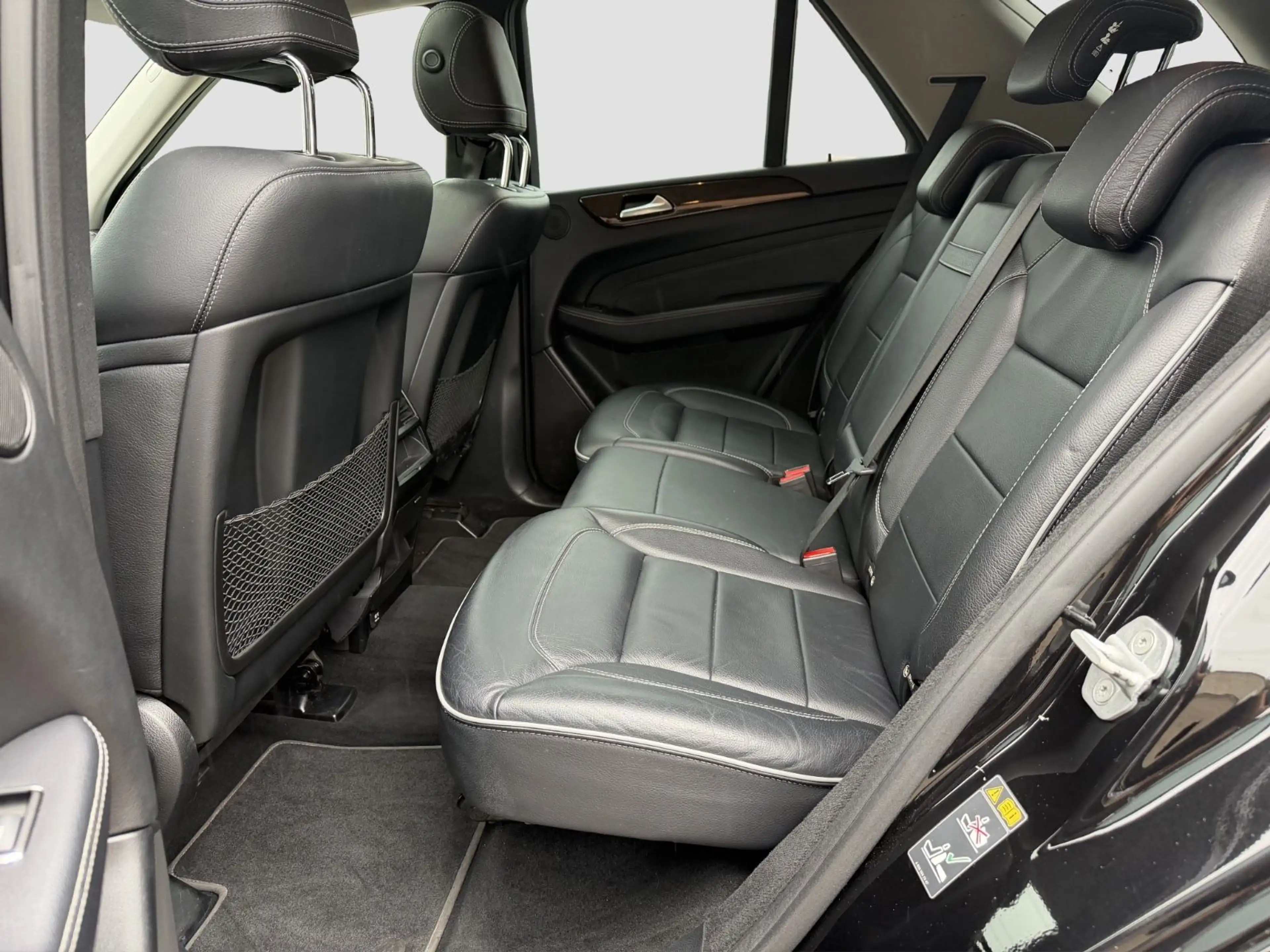 Mercedes-Benz ML 350 CDI 4Matic/Top Zustand/Leder/Kamera/SHZ/ — photo 13