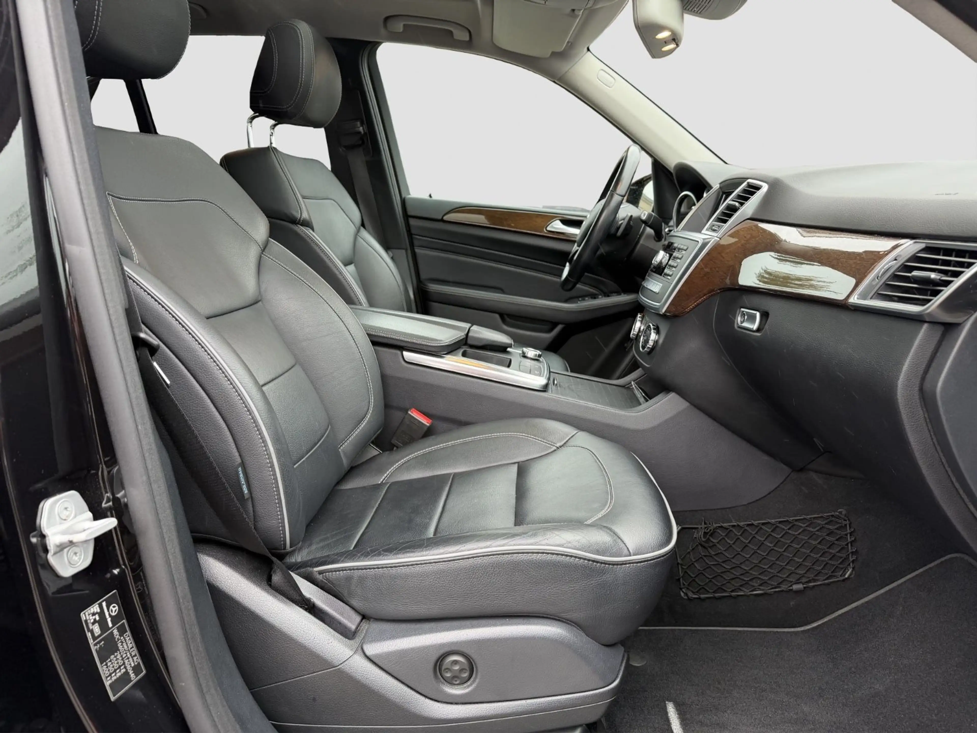 Mercedes-Benz ML 350 CDI 4Matic/Top Zustand/Leder/Kamera/SHZ/ — photo 12