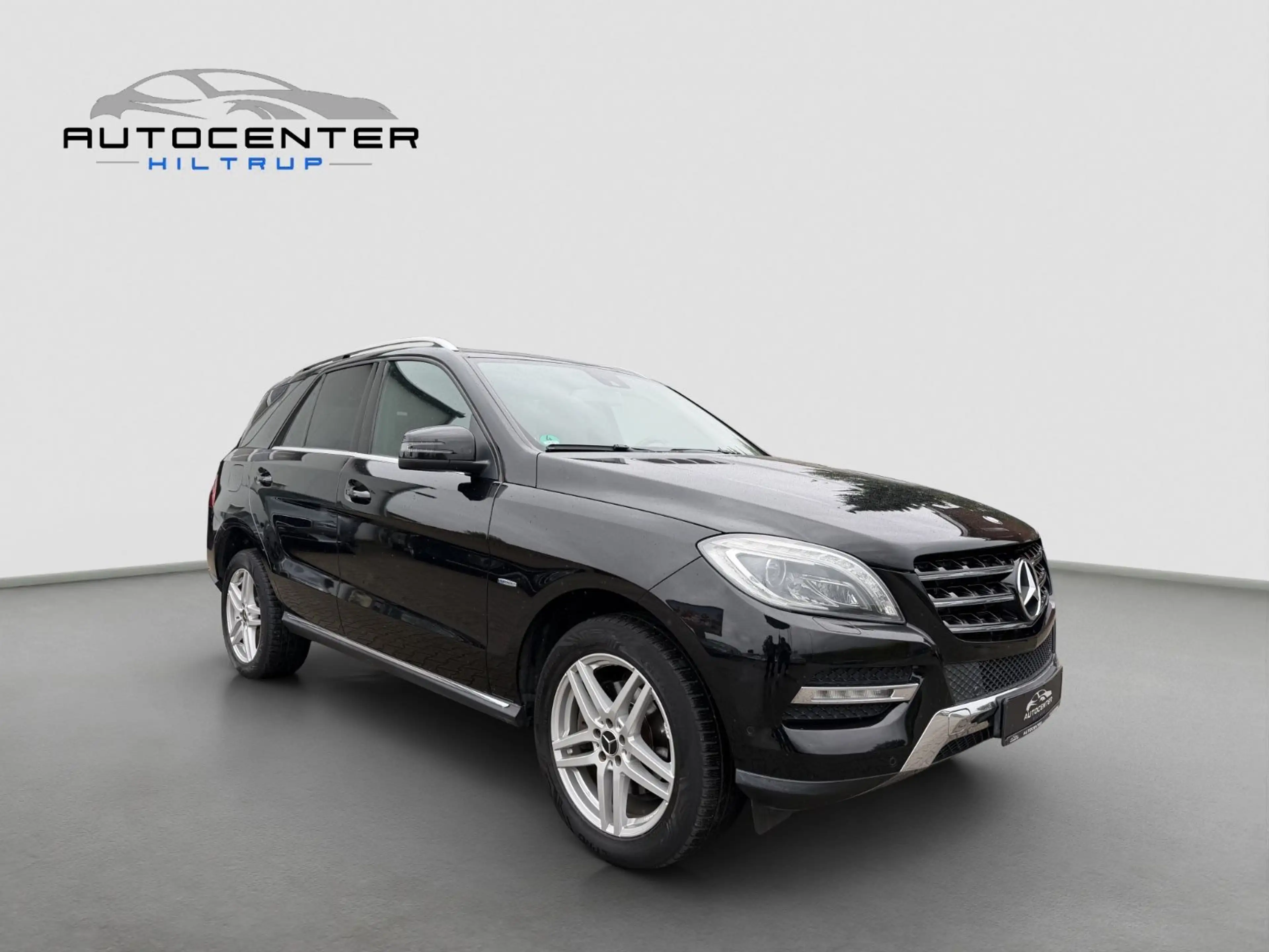 Mercedes-Benz ML 350 CDI 4Matic/Top Zustand/Leder/Kamera/SHZ/ — photo 2