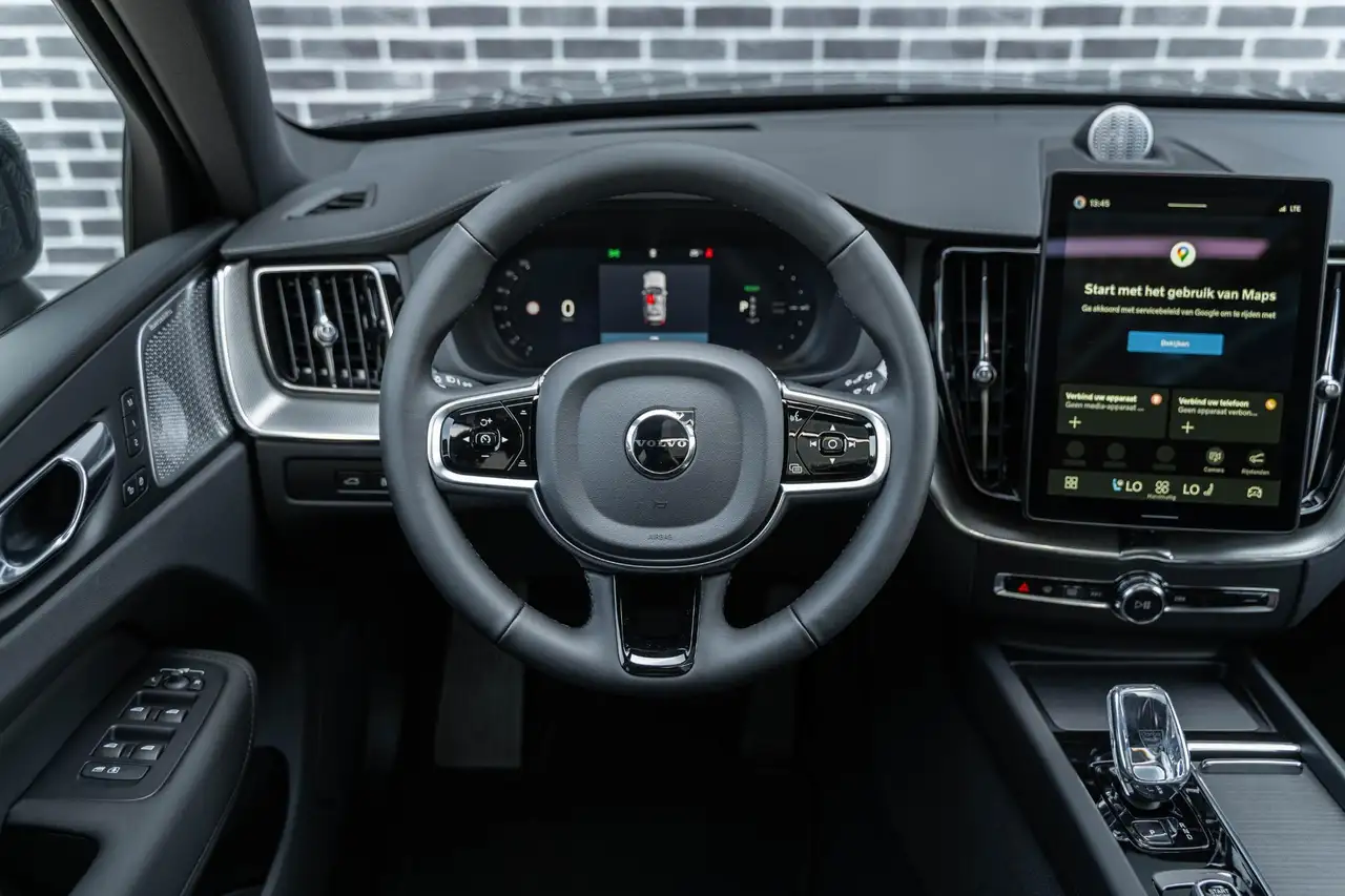 Volvo XC60 2026 — фото 14