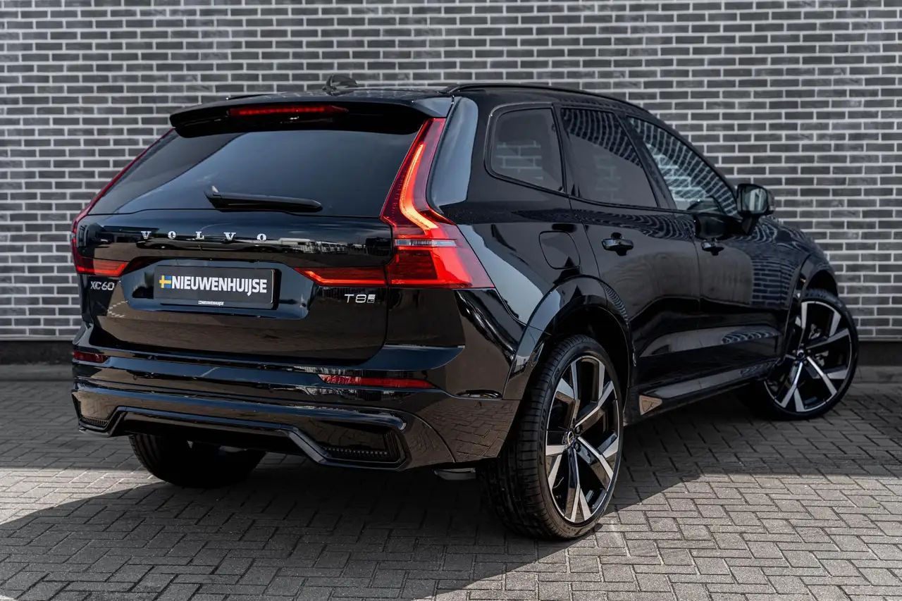 Volvo XC60 2026 — фото 9