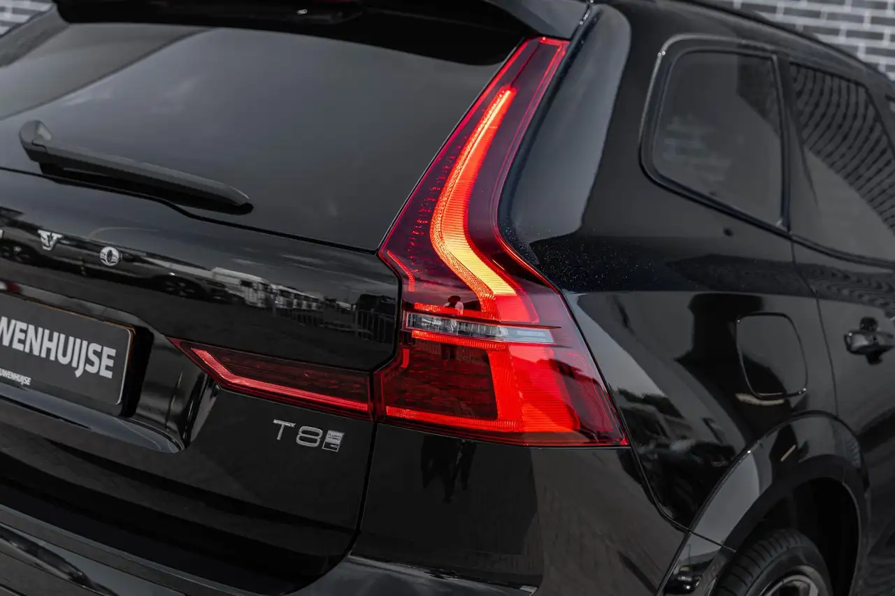 Volvo XC60 2026 — фото 12