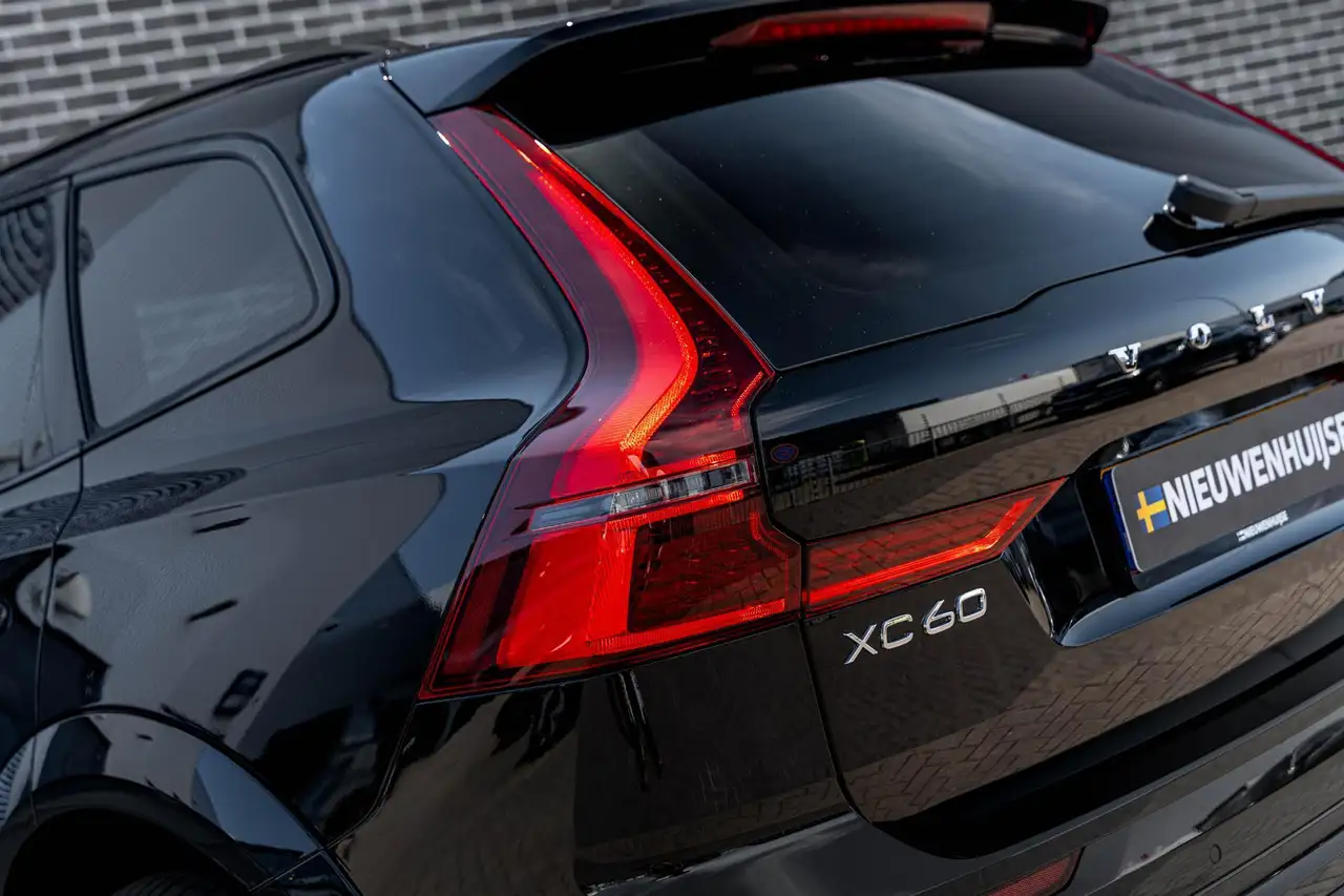 Volvo XC60 2026 — фото 13