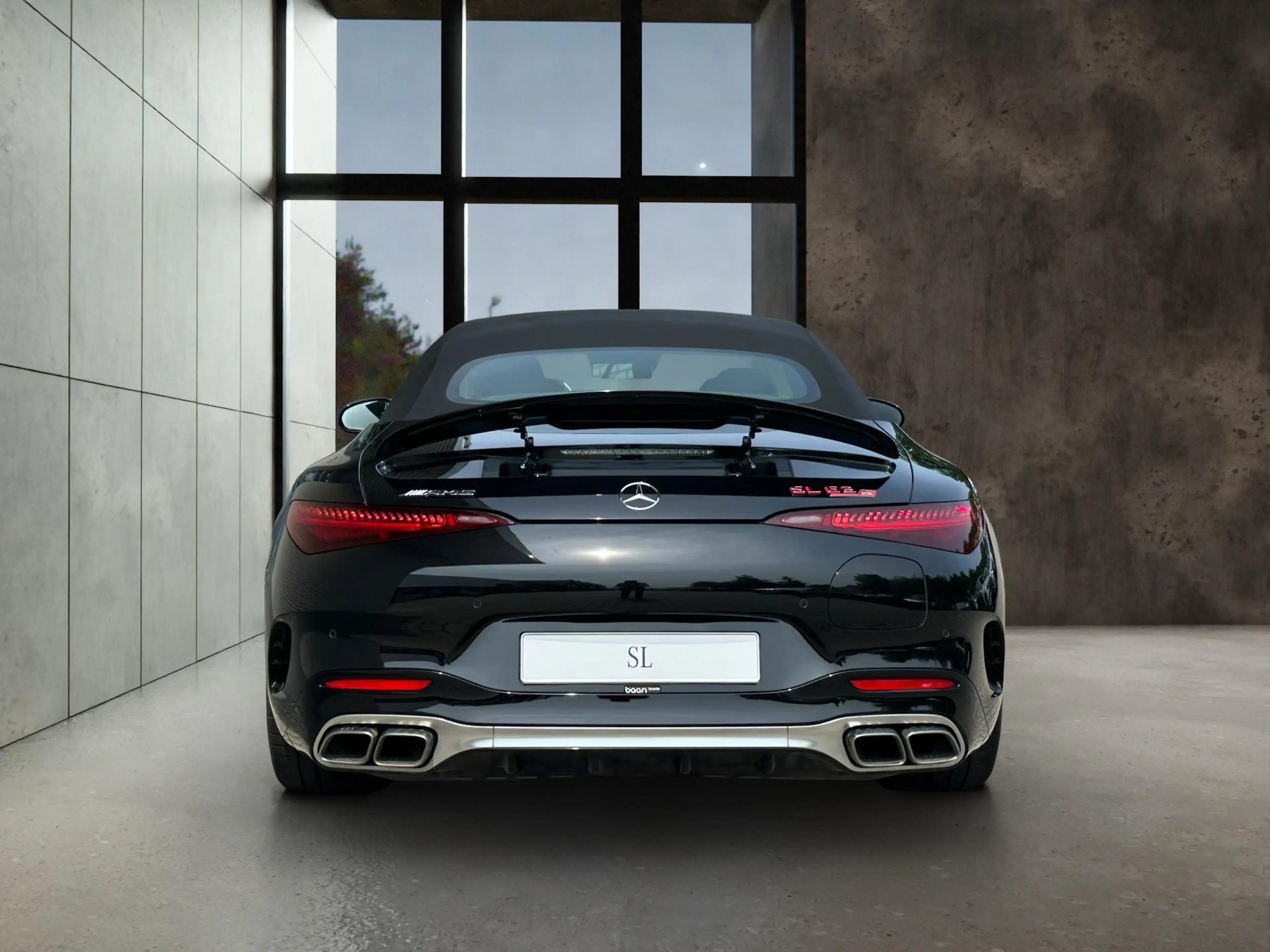 Mercedes-Benz SL 63 AMG S E Performance — photo 12