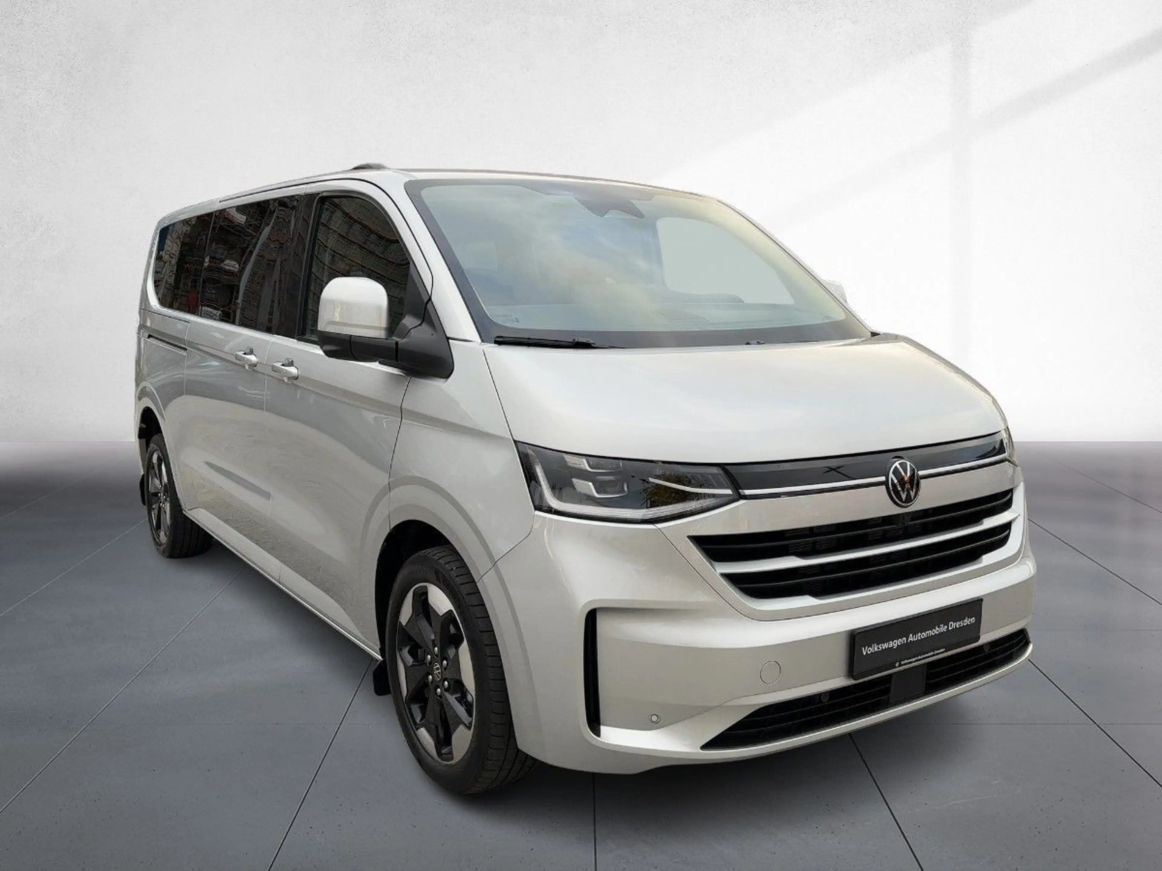 Volkswagen T7 Caravelle Style LANG IQ-LED NAV STH AHZV PANO — photo 4