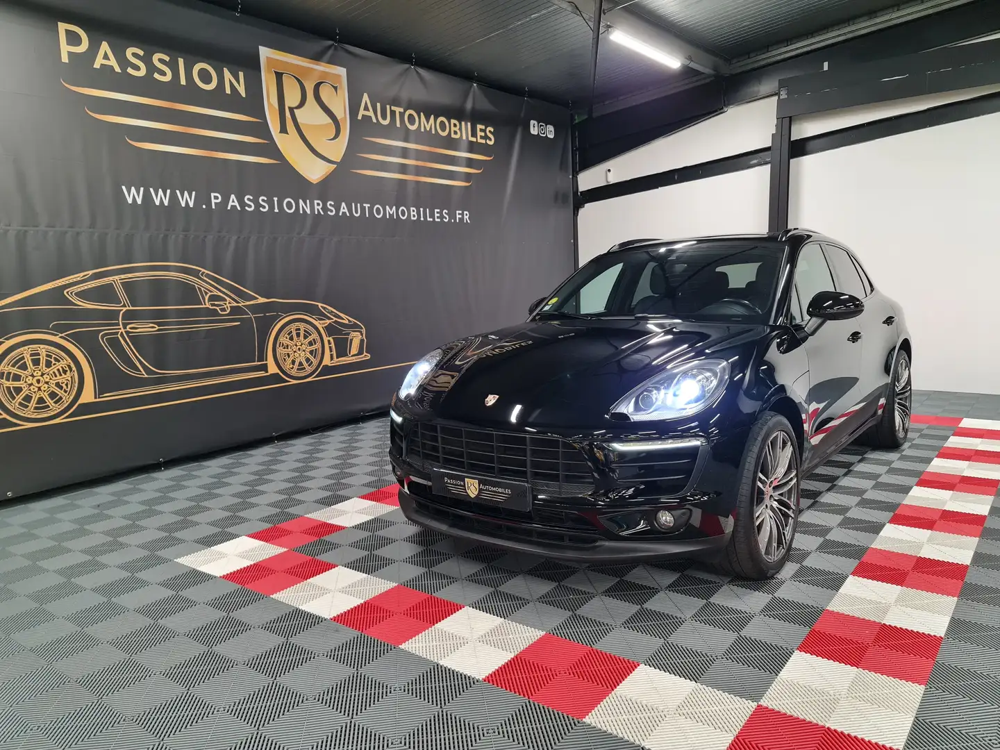 Porsche Macan Macan Diesel 3.0 V6 258 ch S PDK Schwarz - 1