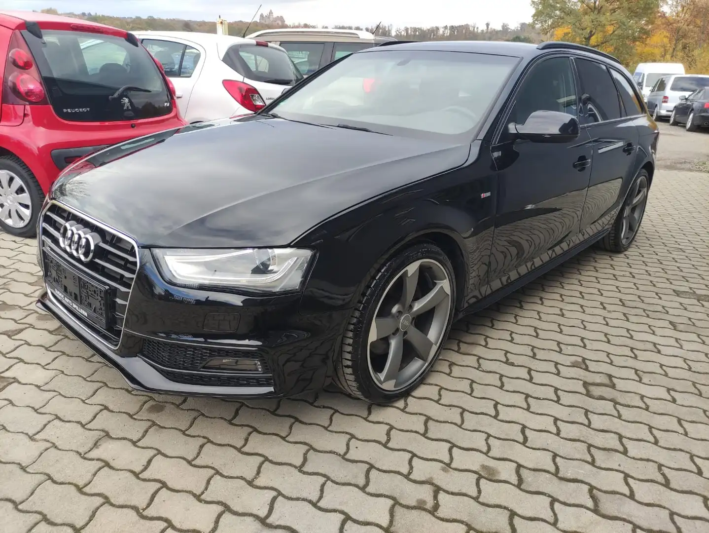 Audi A4 A4 Avant 2,0 TDI Sport S-Line Schwarz - 2