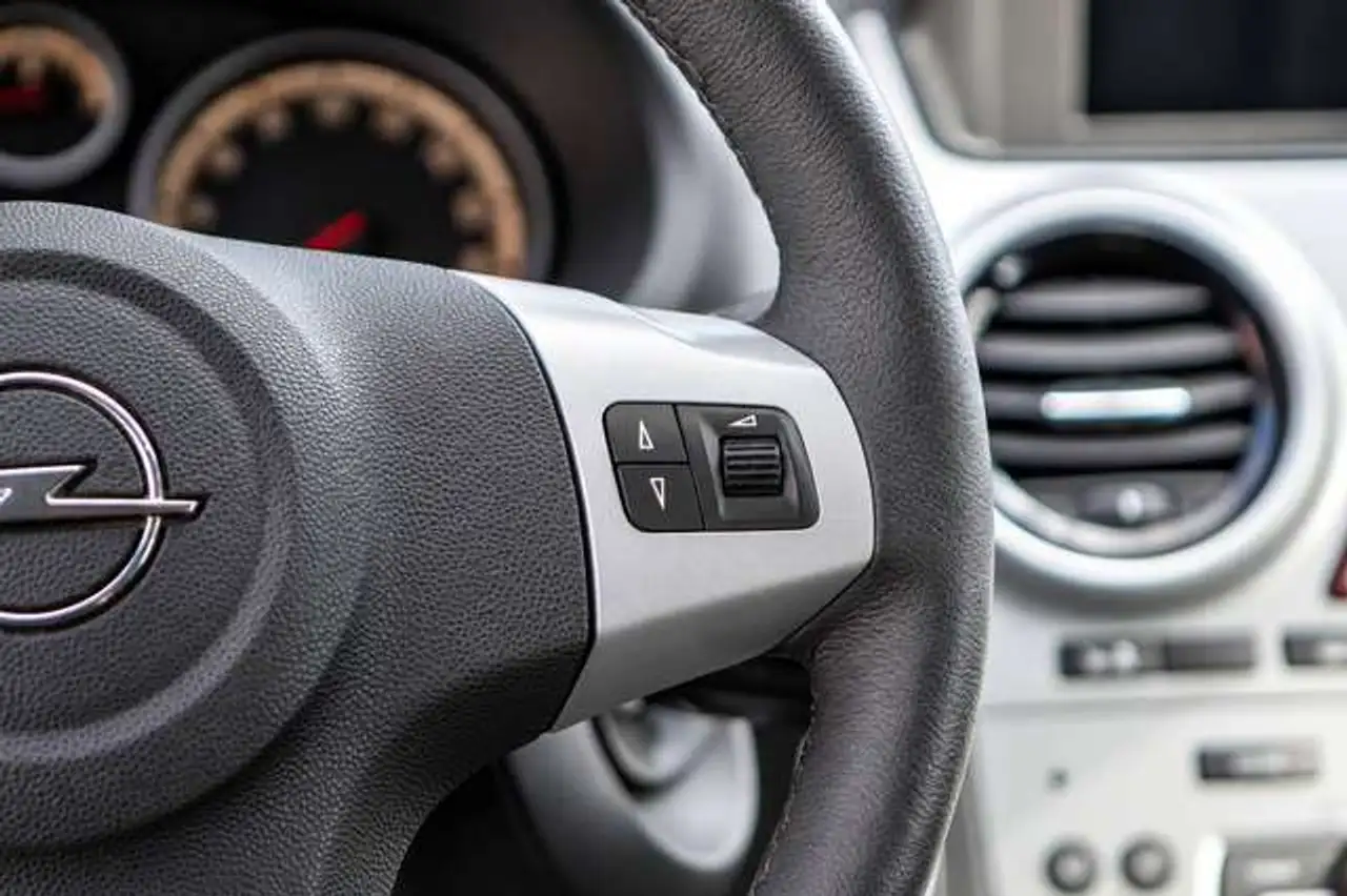 Opel Corsa Corsa — photo 18