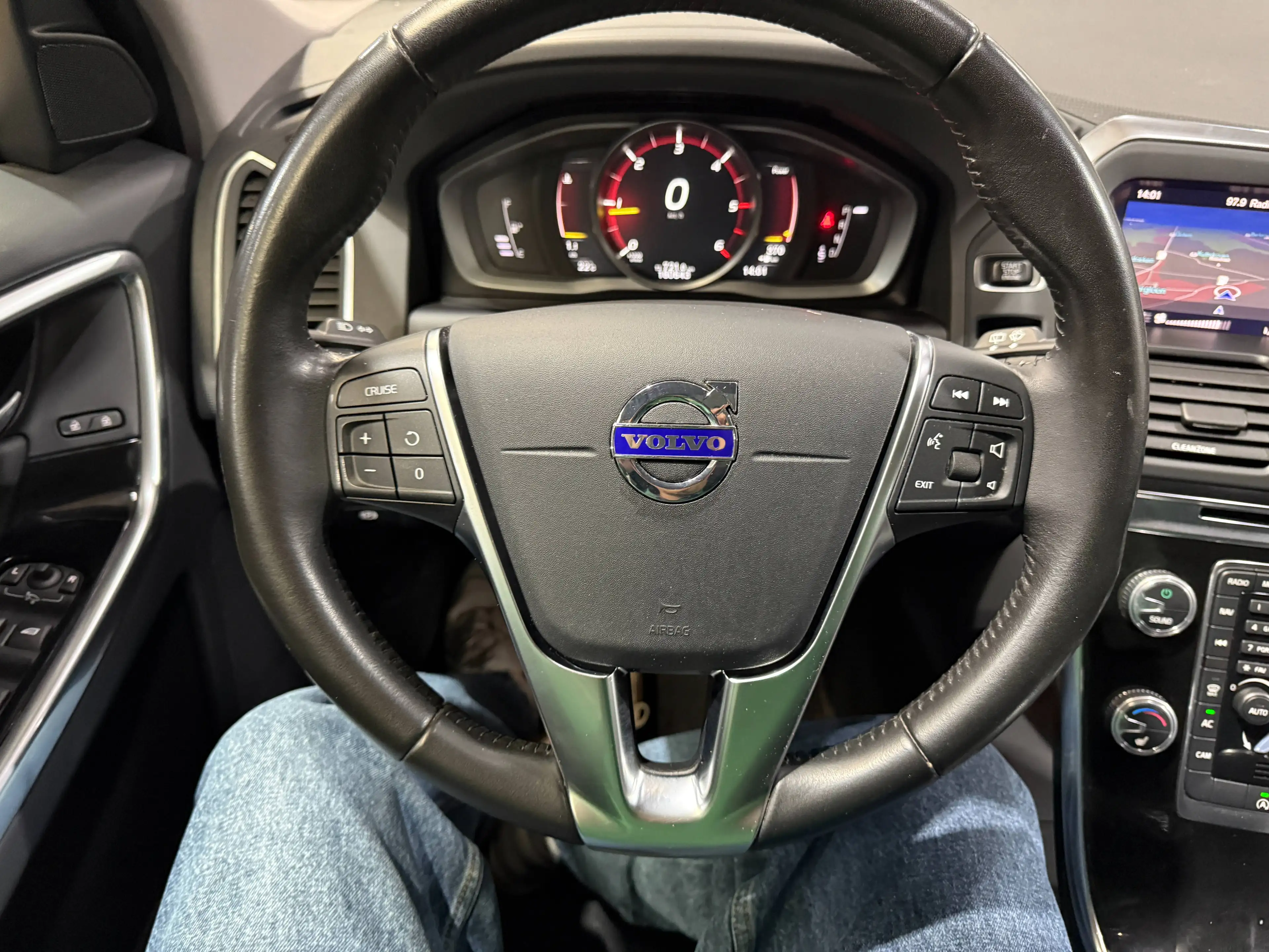 Volvo XC60 XC60 2.0 D3 Dynamic Edition Geartronic — photo 15