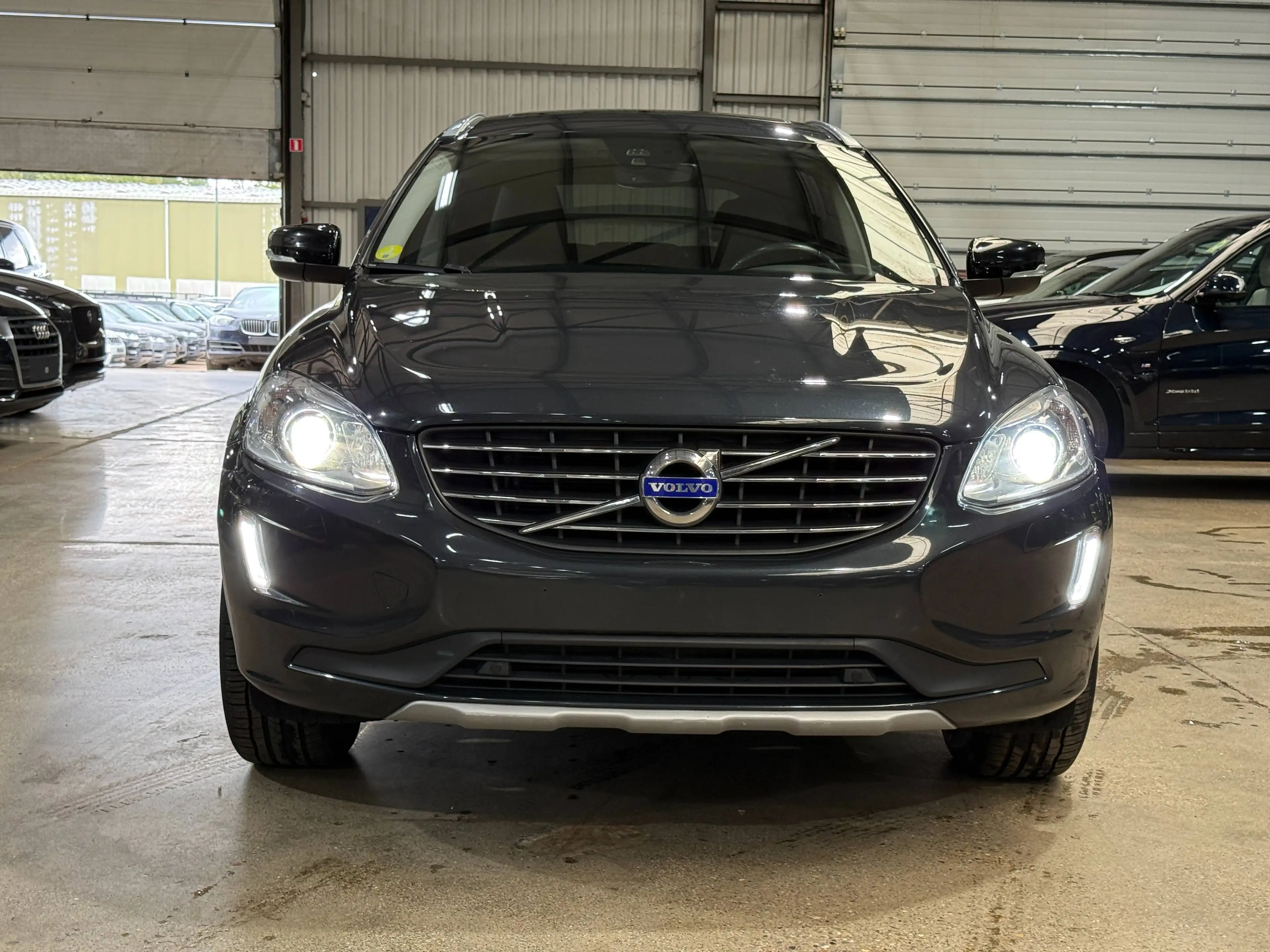 Volvo XC60 XC60 2.0 D3 Dynamic Edition Geartronic — photo 2