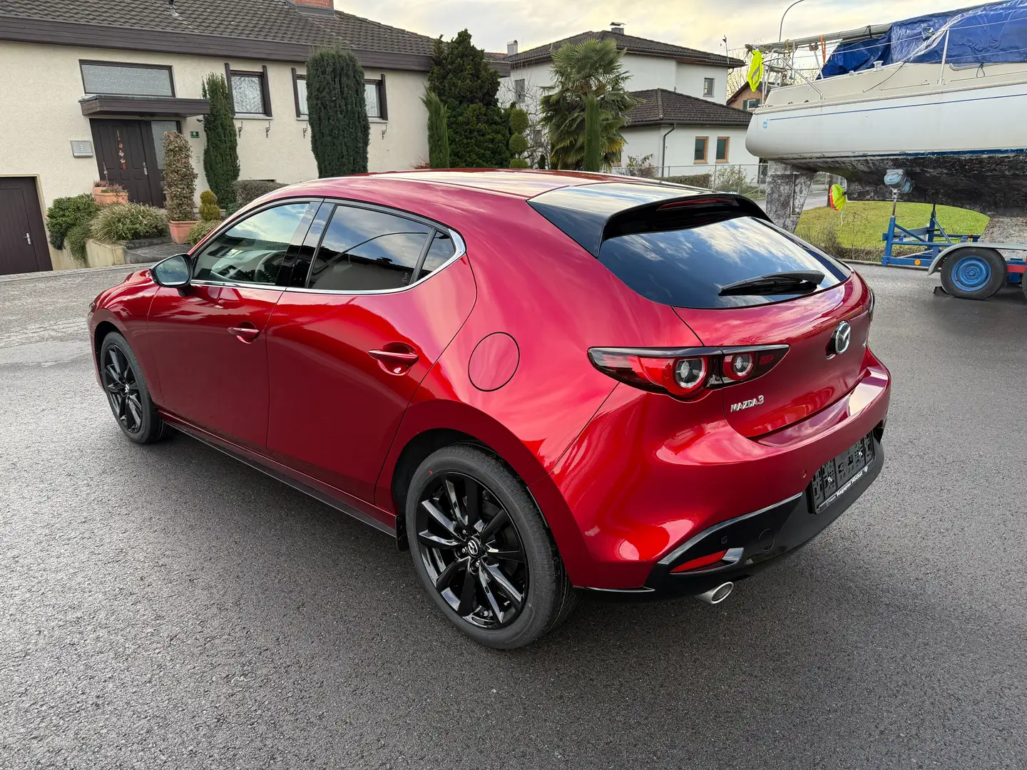 Mazda 3 e-Skyactiv-G140 Homura Automatik 2,5L Rot - 2