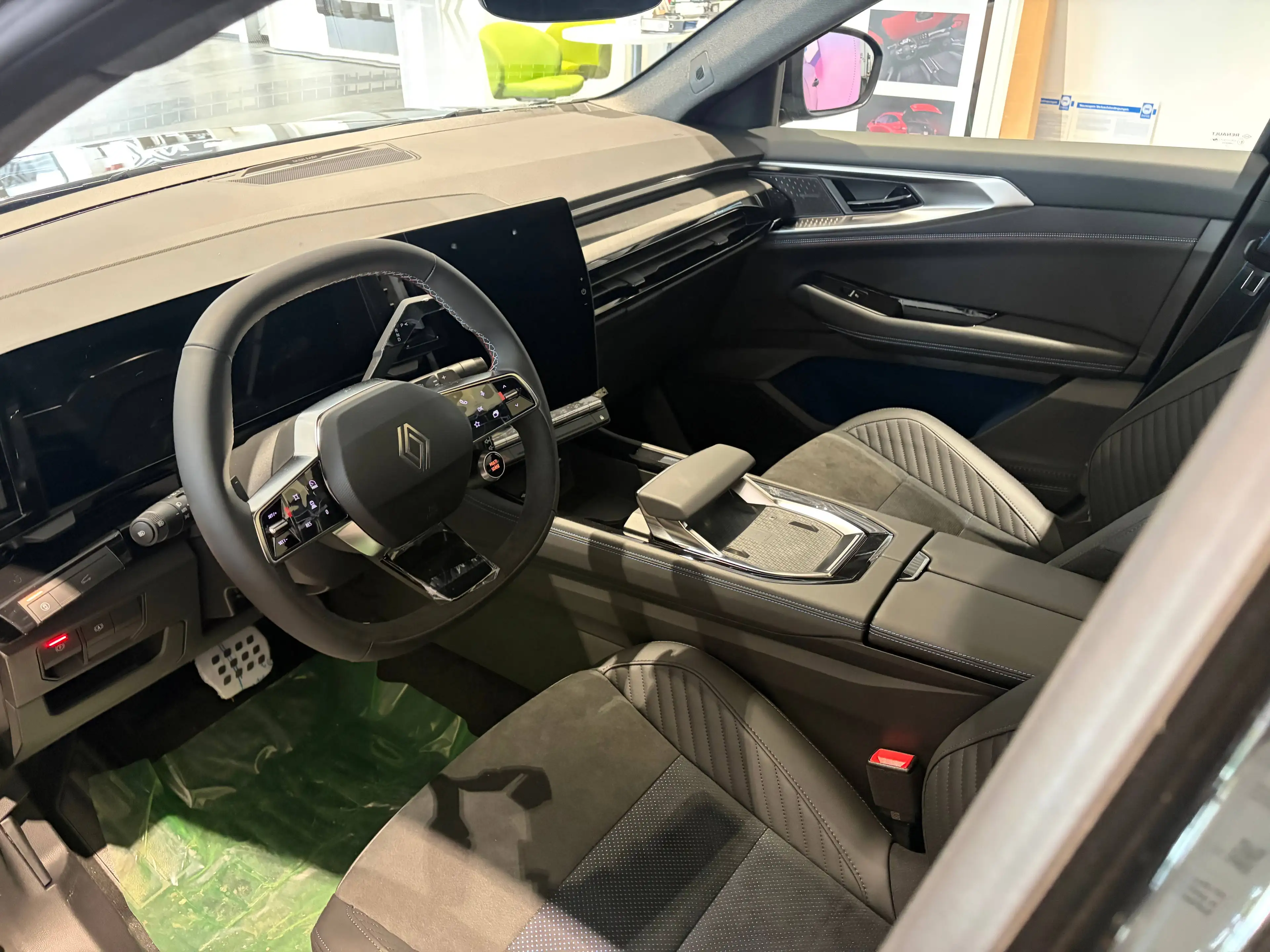 Renault Rafale 200 E-Tech Full Hybrid Esprit Alpine — photo 7