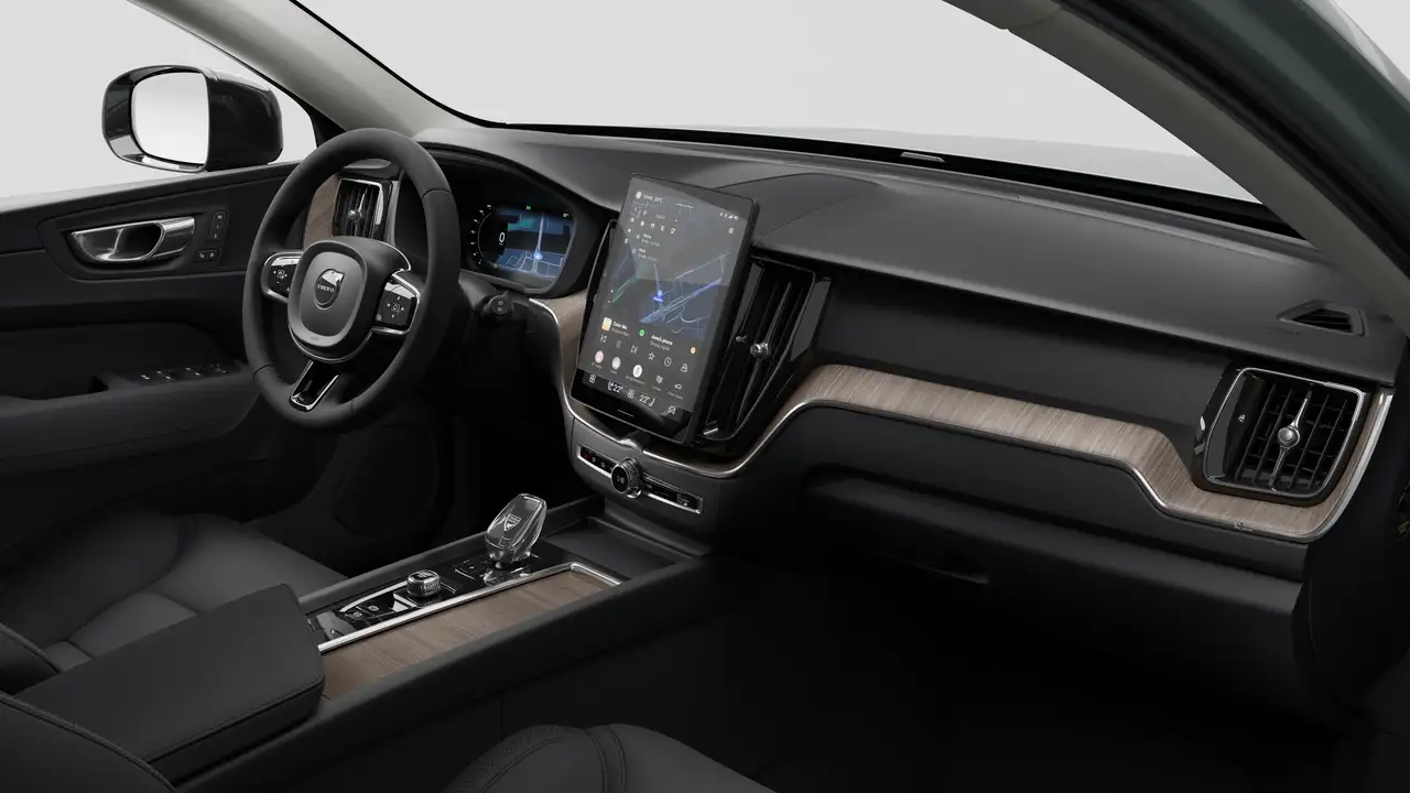 Volvo XC60 снимка Volvo XC60
