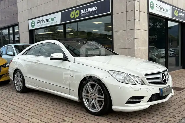 Mercedes-Benz E 350 E 350 CDI Coupé BlueEFFICIENCY Executive