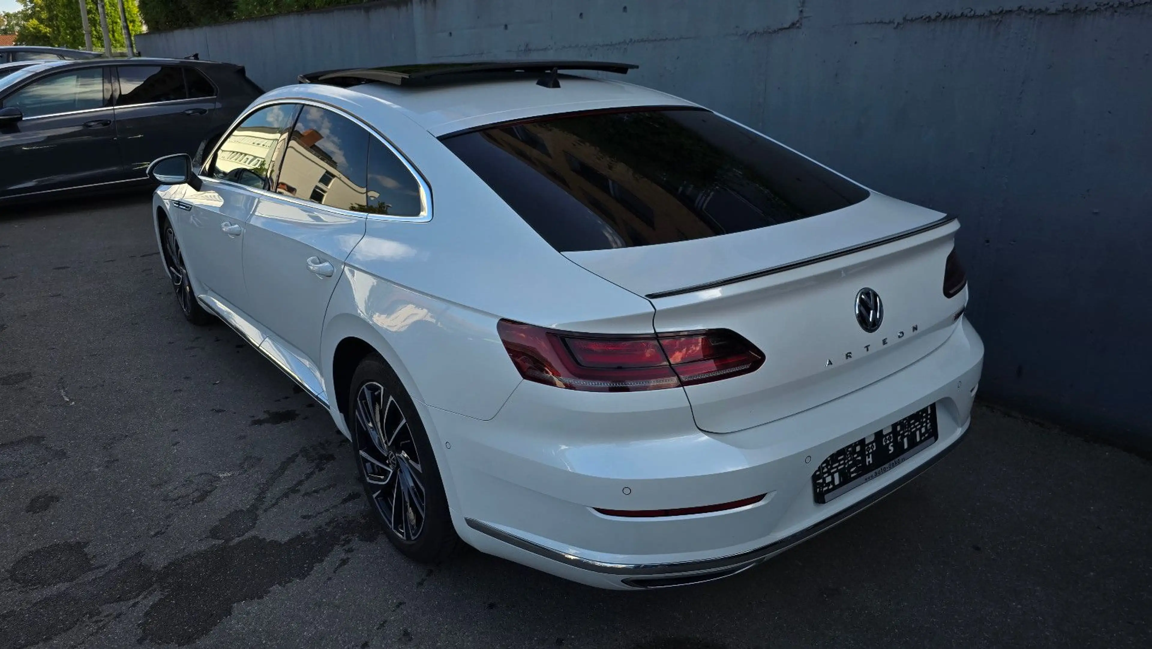 Volkswagen Arteon 2.0 TDI DSG 4M 3 x R-Line Pano/Leder/360* — photo 3