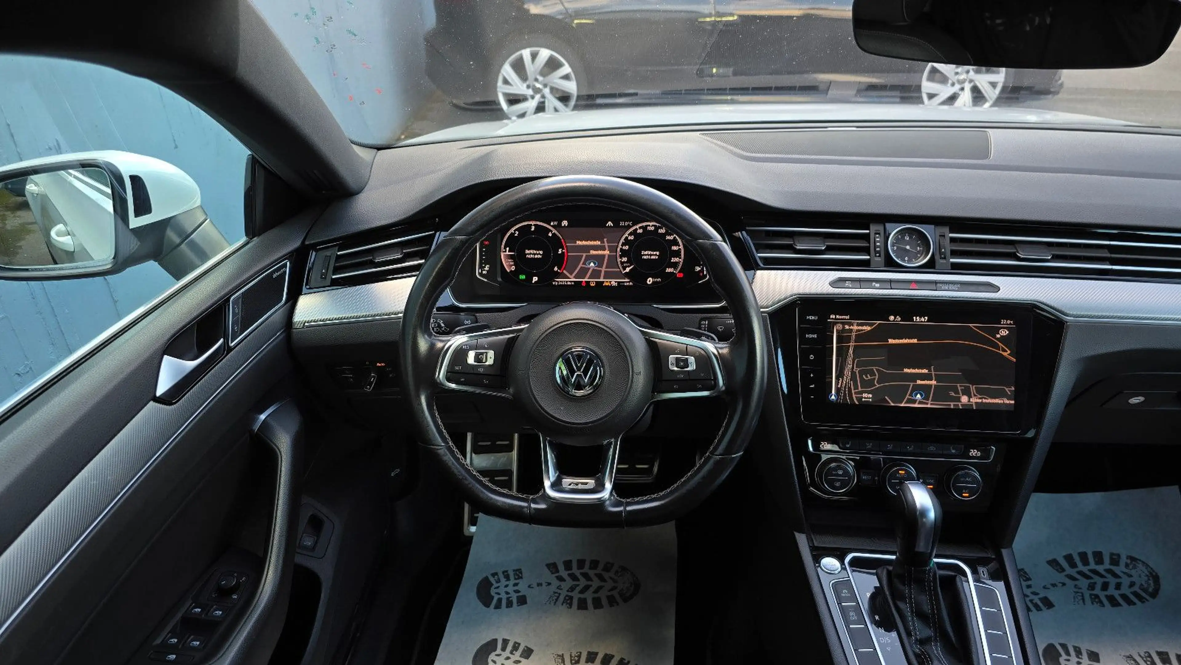 Volkswagen Arteon 2.0 TDI DSG 4M 3 x R-Line Pano/Leder/360* — photo 10