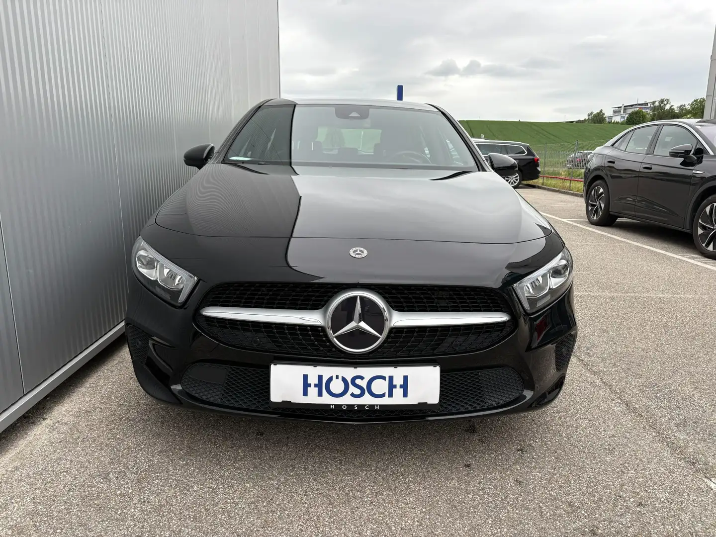 Mercedes-Benz A 200 Progressive Aut. LED NAV LEDER R-KAMERA ASSISTENZ Schwarz - 2