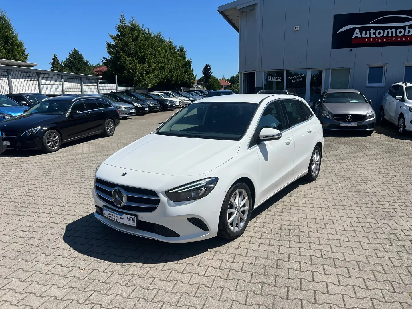 Mercedes-Benz B 200 d 8Gang Automatik "Progressive" *Voll Digital *AHK Weiß - 1
