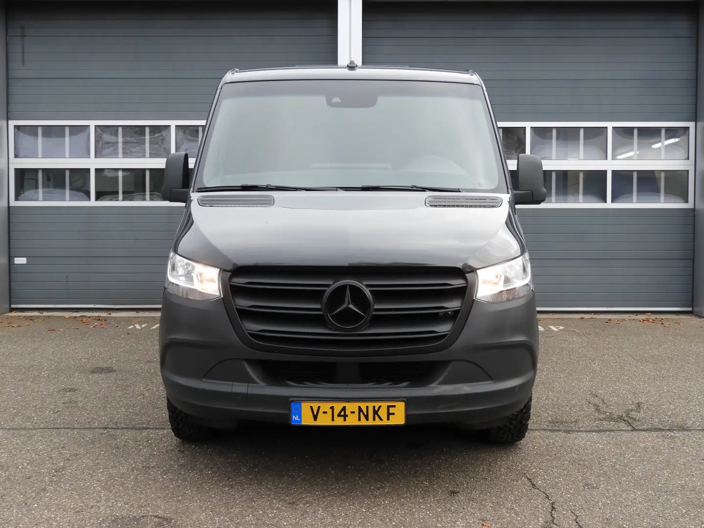 Mercedes-Benz Sprinter 316 2.2 CDI L1H1 AUT RWD | AIRCO | MBUX | CAMERA | Grijs - 2