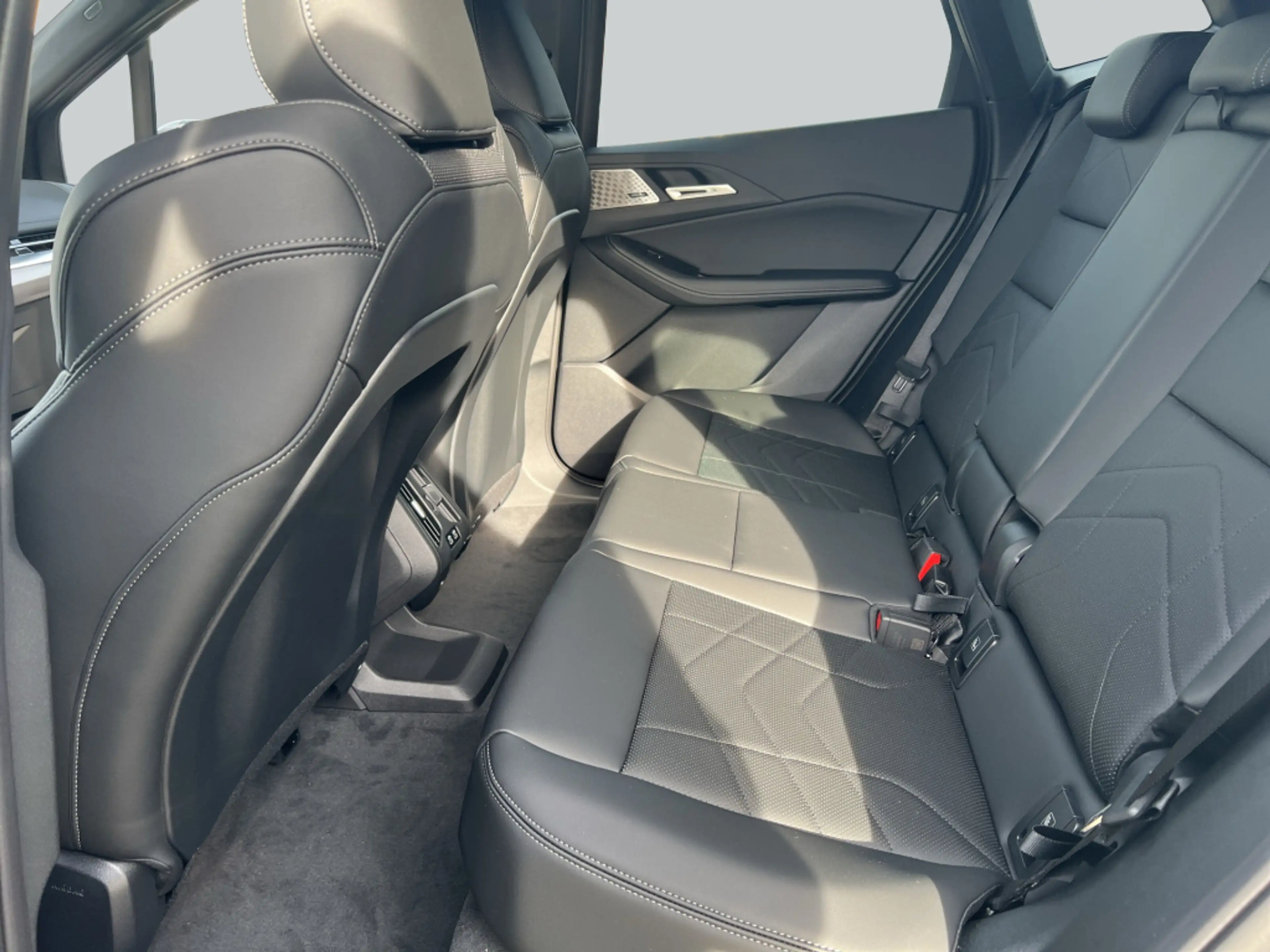BMW 230 230e xDrive Active Tourer Aut. — photo 11
