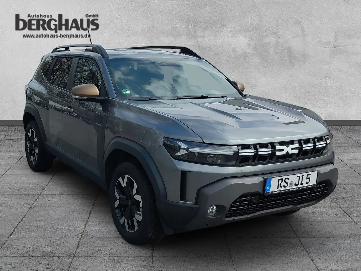Dacia Duster Duster TCe 130 4x4 Extreme Grau - 2