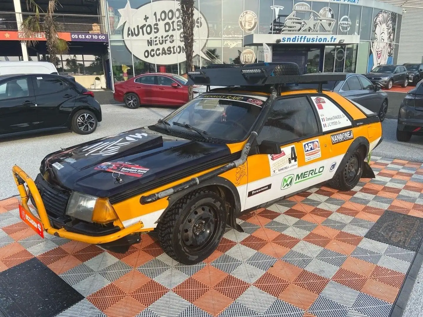 Renault Fuego GTX 2 LITRES Orange - 1