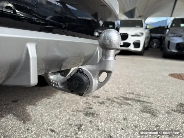 BMW X1 view 13