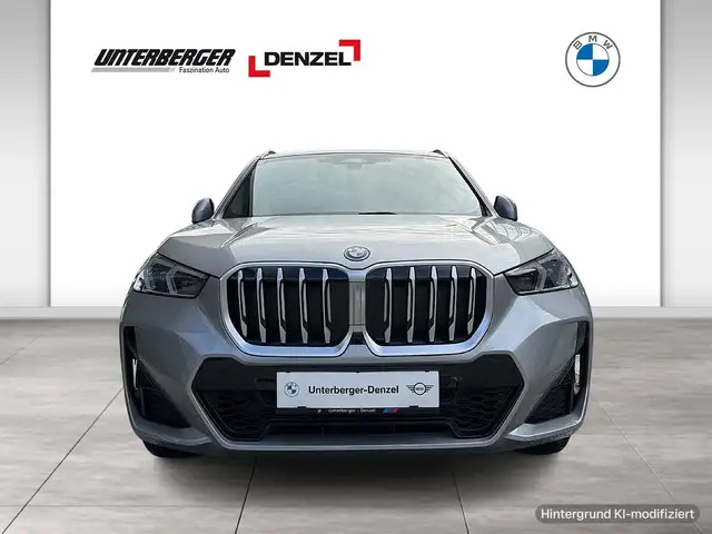 BMW X1 view 2