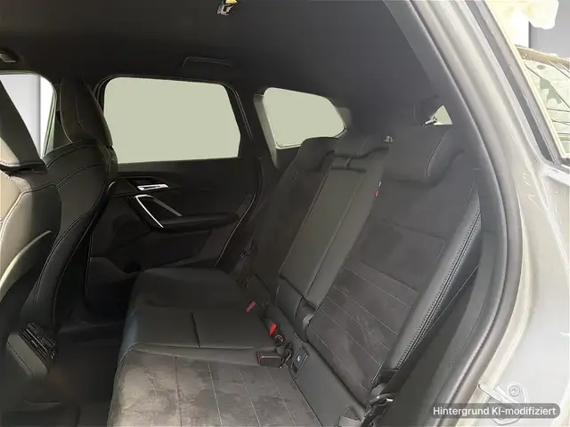 BMW X1 view 11