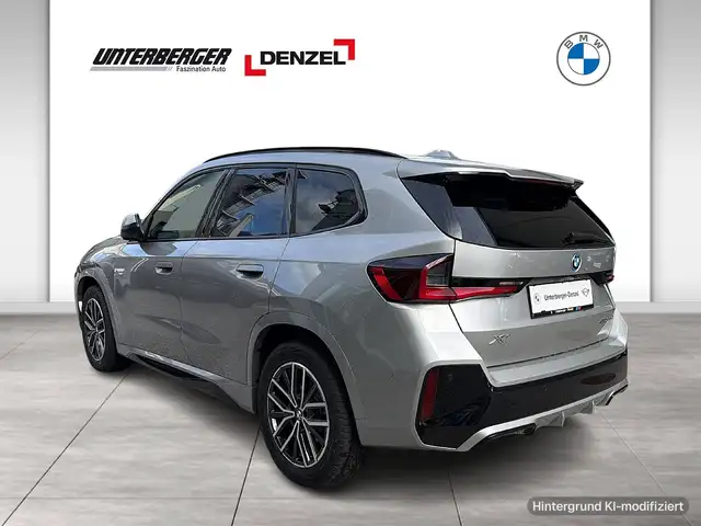 BMW X1 view 4