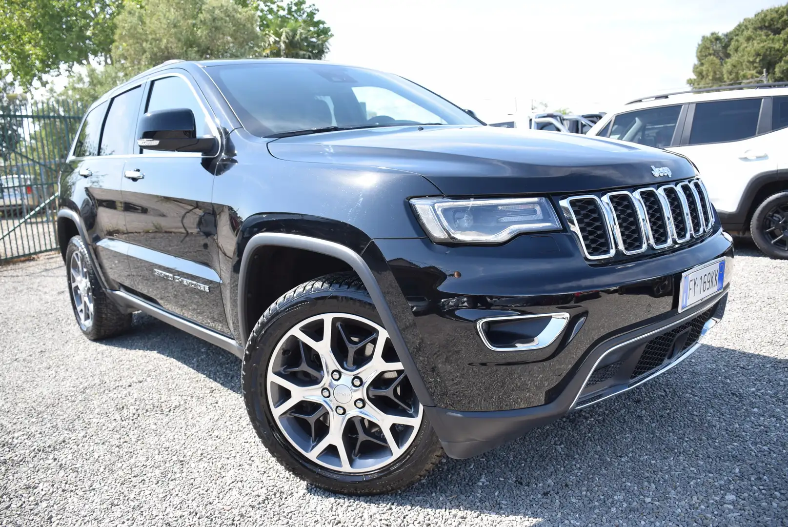 Jeep Grand Cherokee 4X4 3.0CRD 250CV AUT NAV PELLE ADAS CAM SENSOR IVA Noir - 2