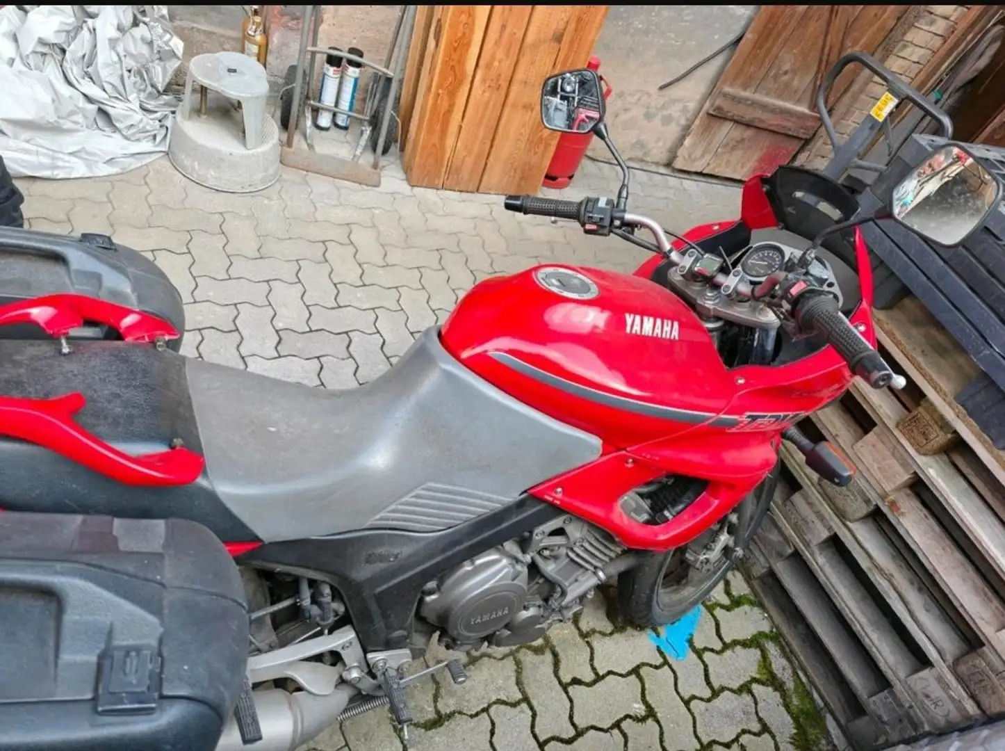 Yamaha TDM 850 3VD Rouge - 2