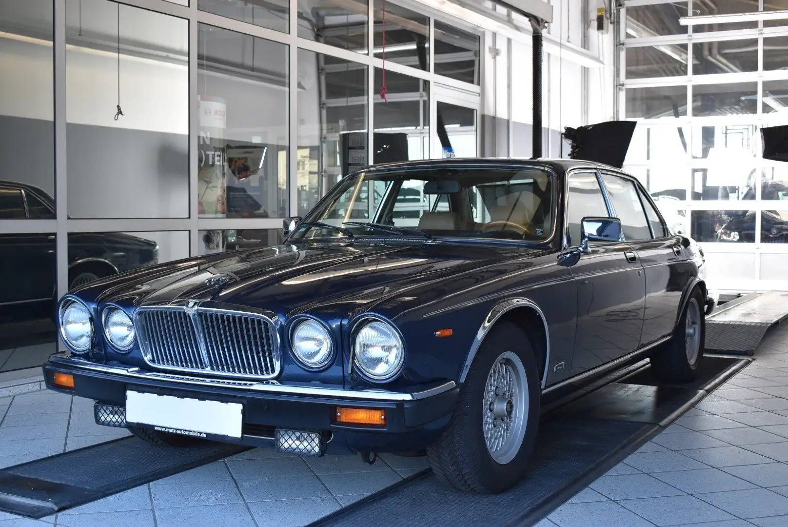 Jaguar XJ12 Leder*Automatik*Oldtimer*Guter Zustand Blau - 1