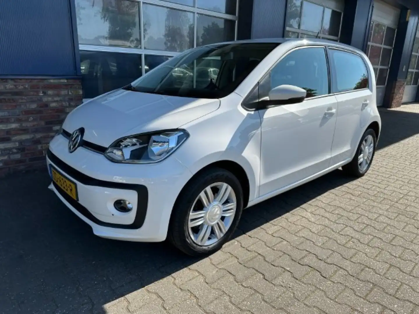 Volkswagen up! 1.0 BMT HIGH UP! Bianco - 1