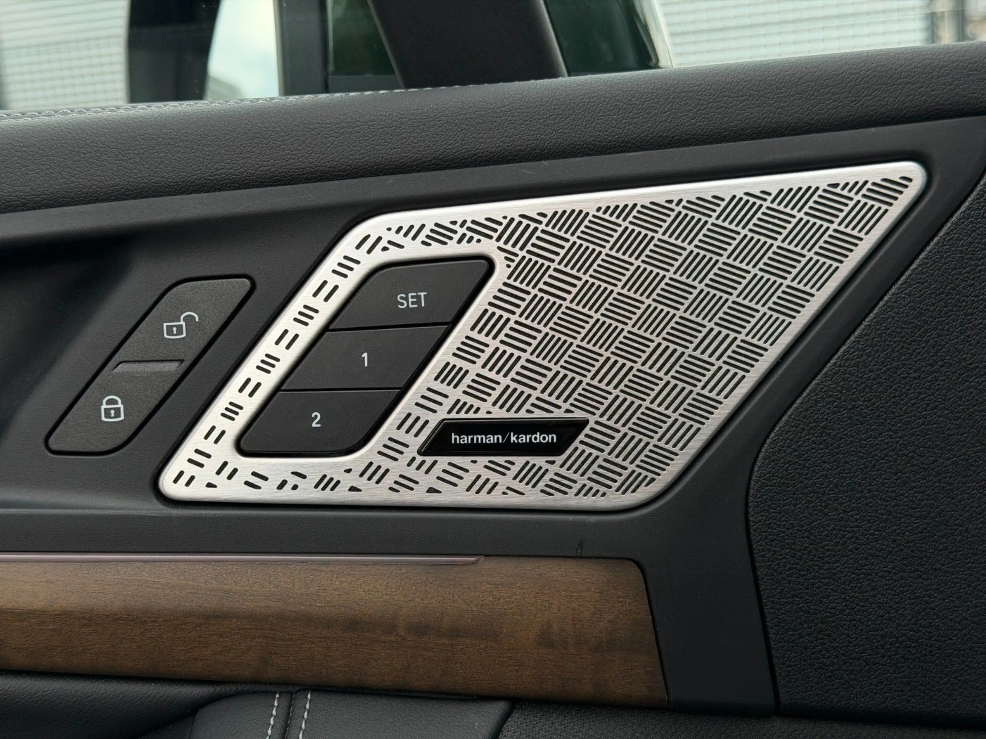 BMW 218 — photo 11