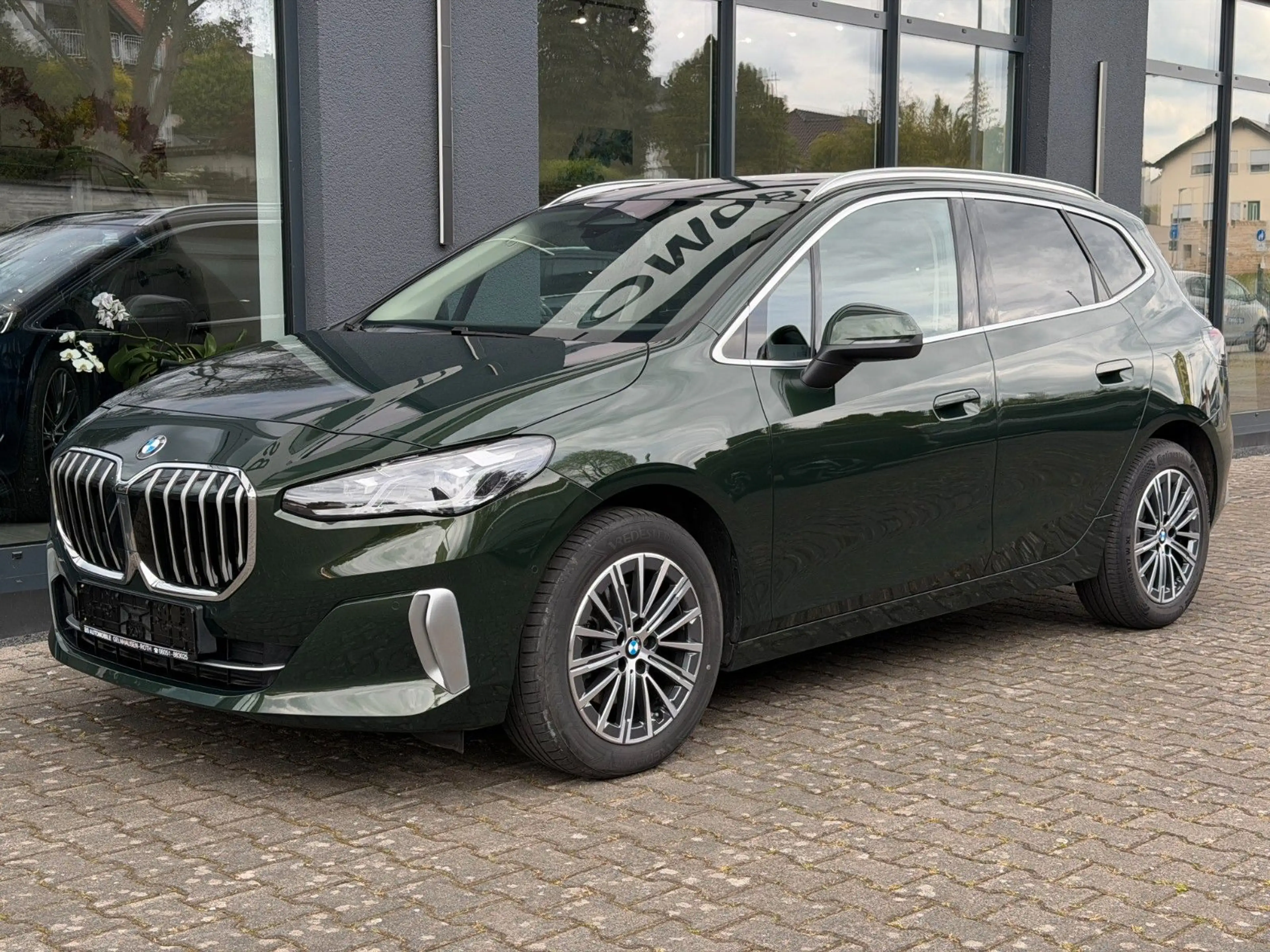 BMW 218 — photo 3