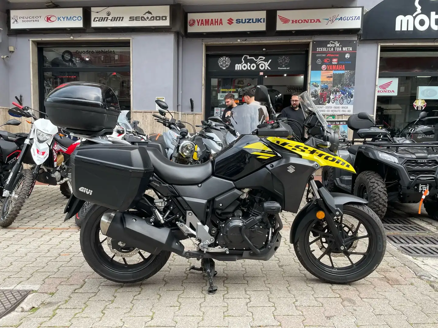 Suzuki V-Strom 250 Siyah - 1