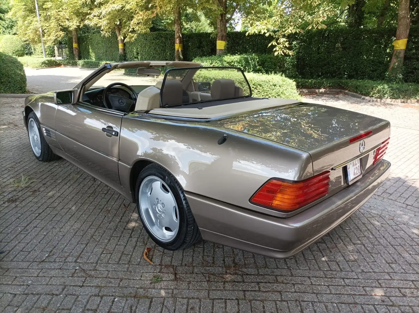 Mercedes-Benz SL 300 SL-24 - 2
